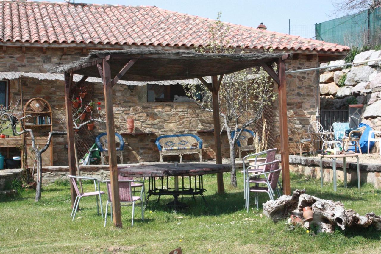 Albergue La Casa Del Camino Valverde de la Virgen Exterior foto